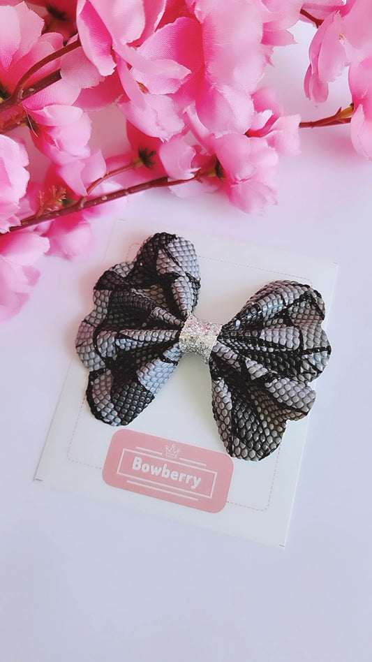 Black Flutterfly bow clip