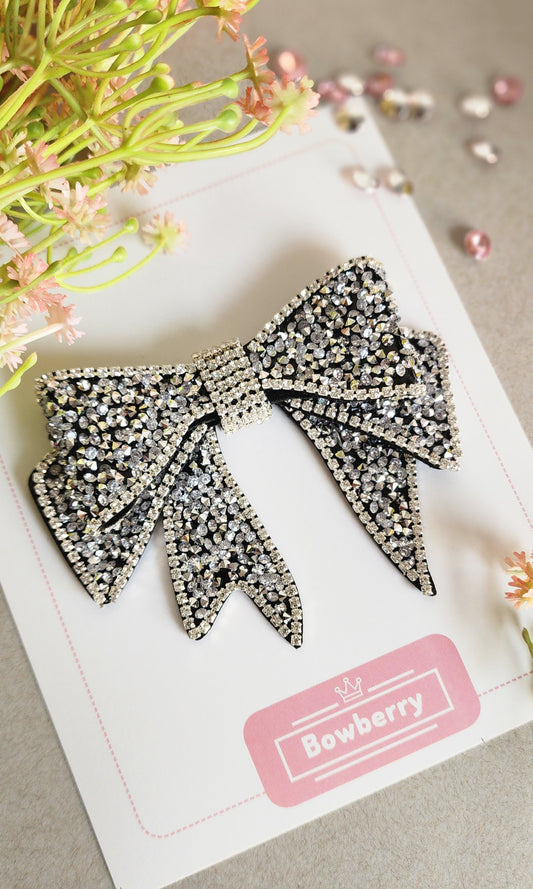 Lyla Embellished Bow Clip