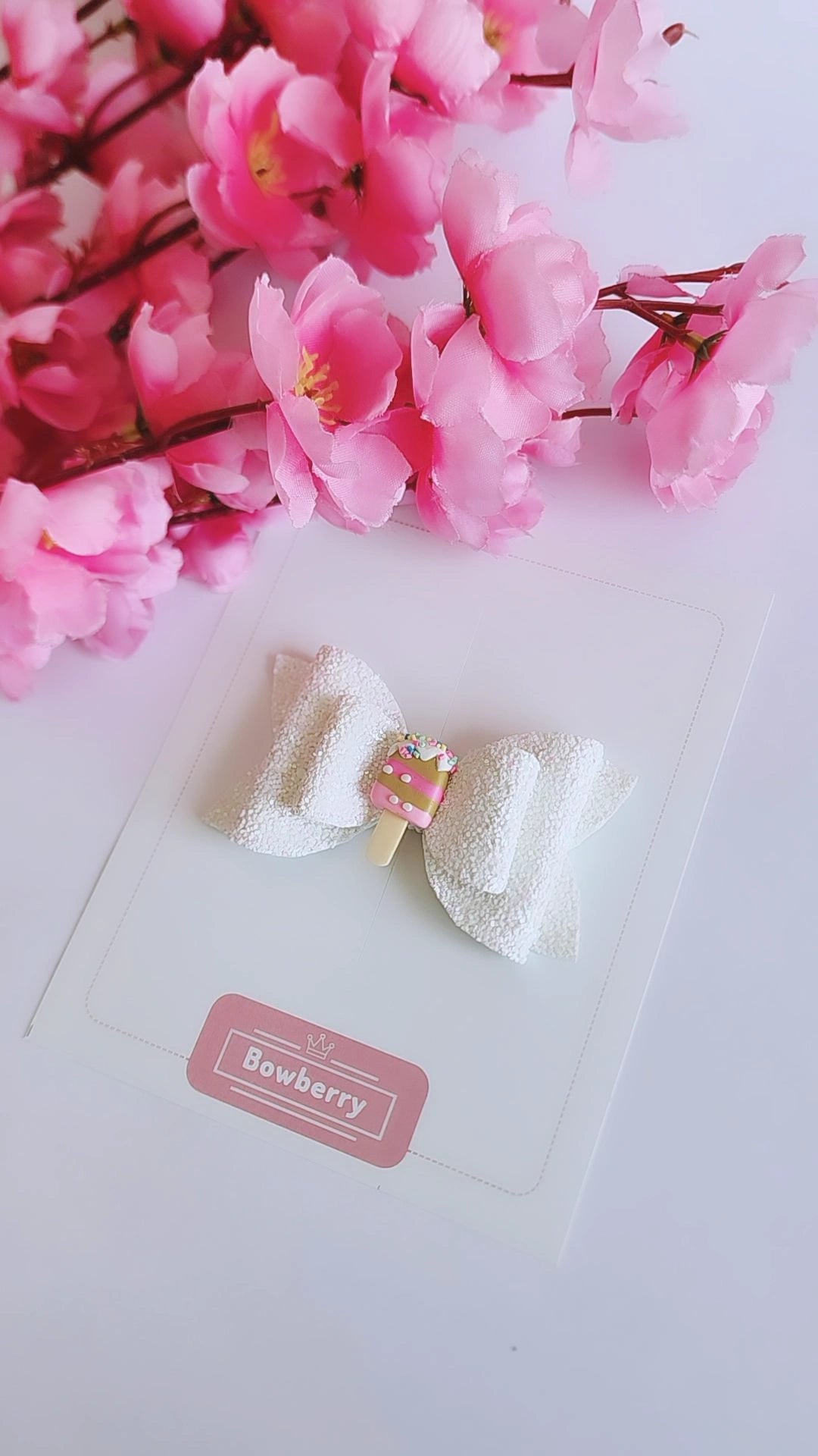 Vanilla Popsicle bow clip